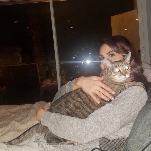 Meet your Posher Ambassador Kaili (Ky-Lee) - Picture 5 of 8